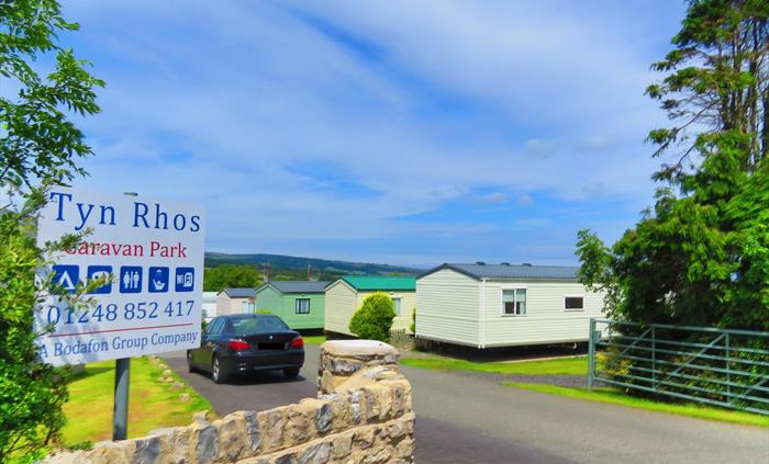 Tyn Rhos Entrance